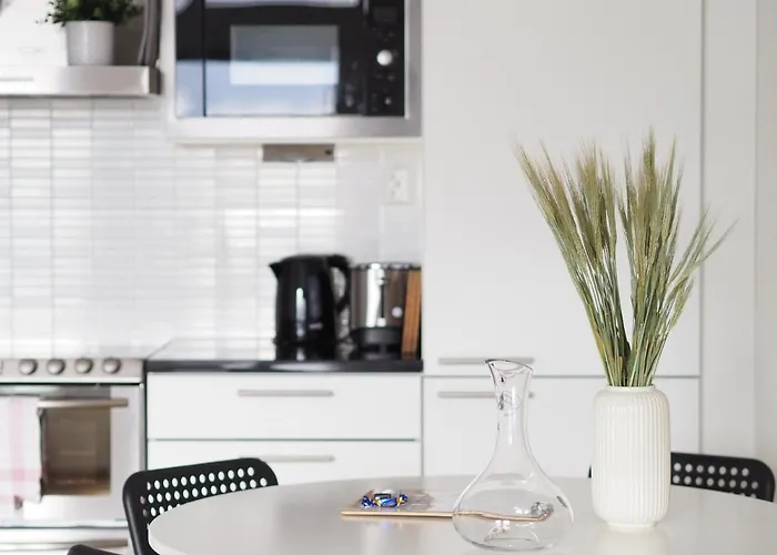 Lakeview Studio At Ratina Next To Downtown - Hosted By 2Ndhomes